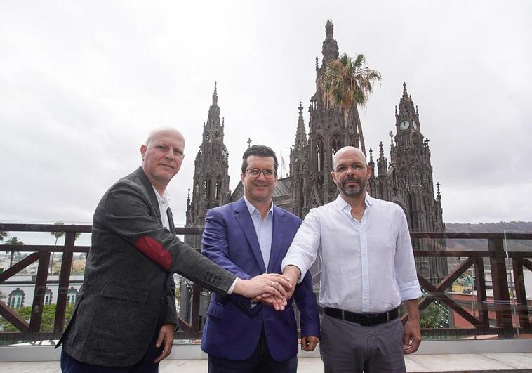 PSOE, PP y NC firman un pacto en Arucas de «dique de contención» frente a Vox