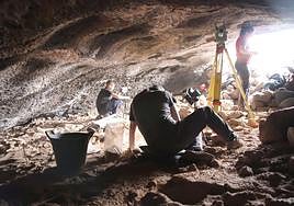 La excavación se realizó en el tubo volcánico el pasado mes de mayo.