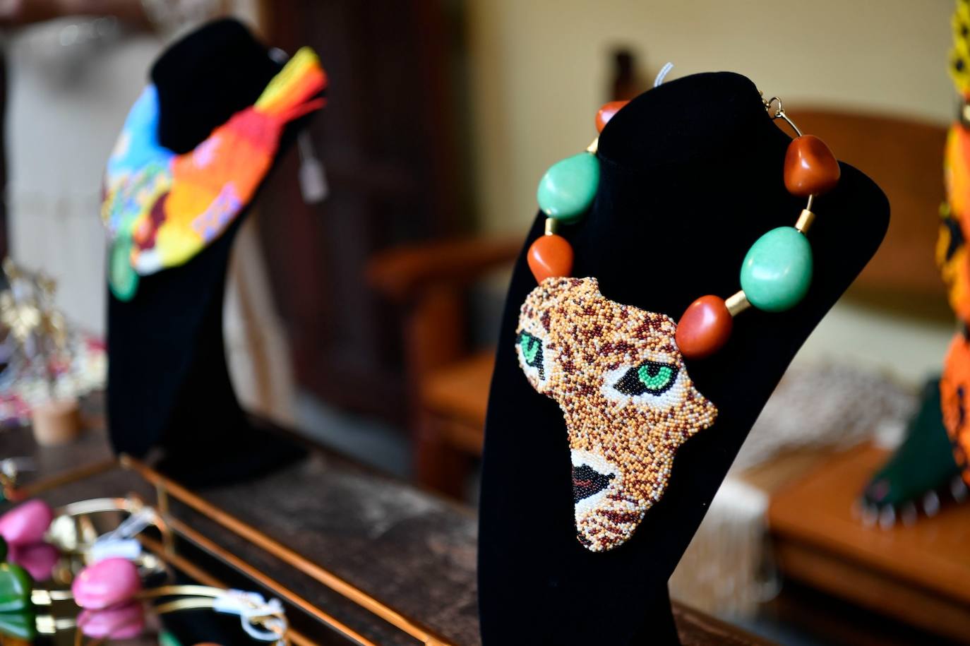 La colección &#039;Huellas ancestrales&#039;, en imágenes