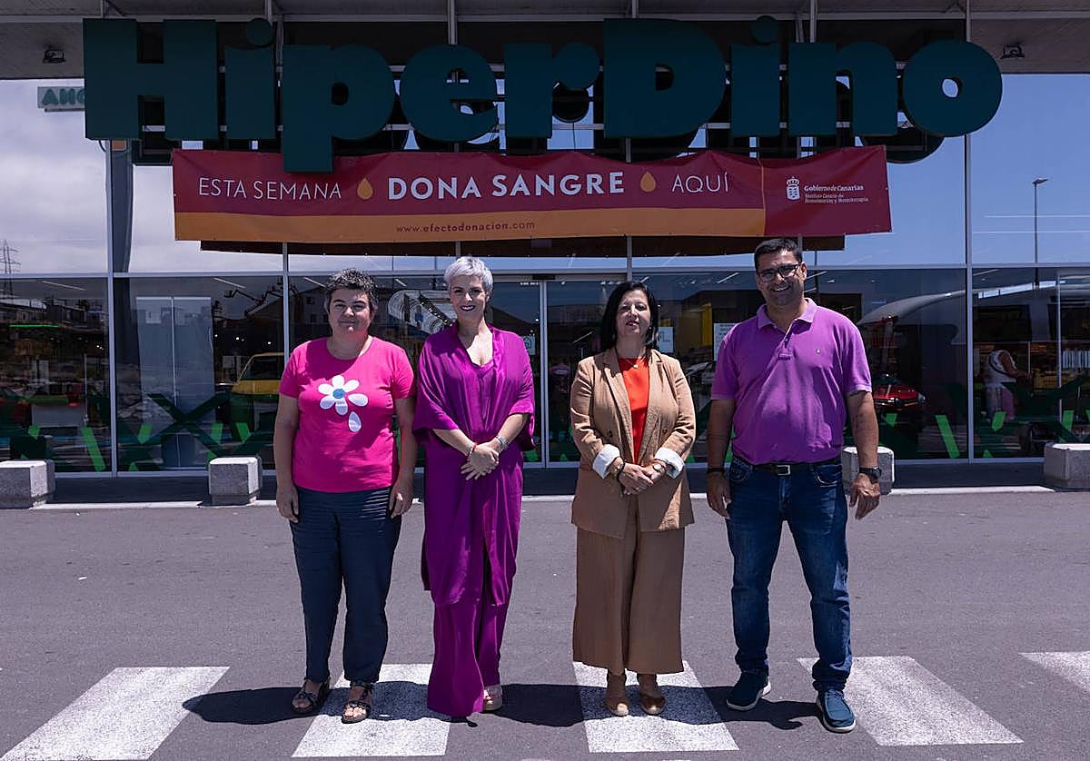 De izq. a dcha. Elsa Brito, Virginia Ávila, Teresa Gutiérrez y José Miguel Hernández.