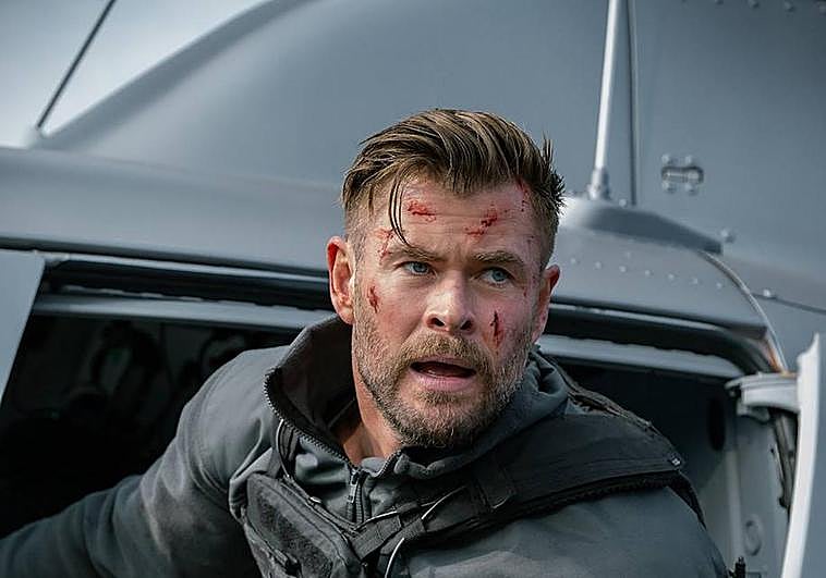 Chris Hemsworth vuelve a ponerse en la piel del mercenario Tyler Rake.