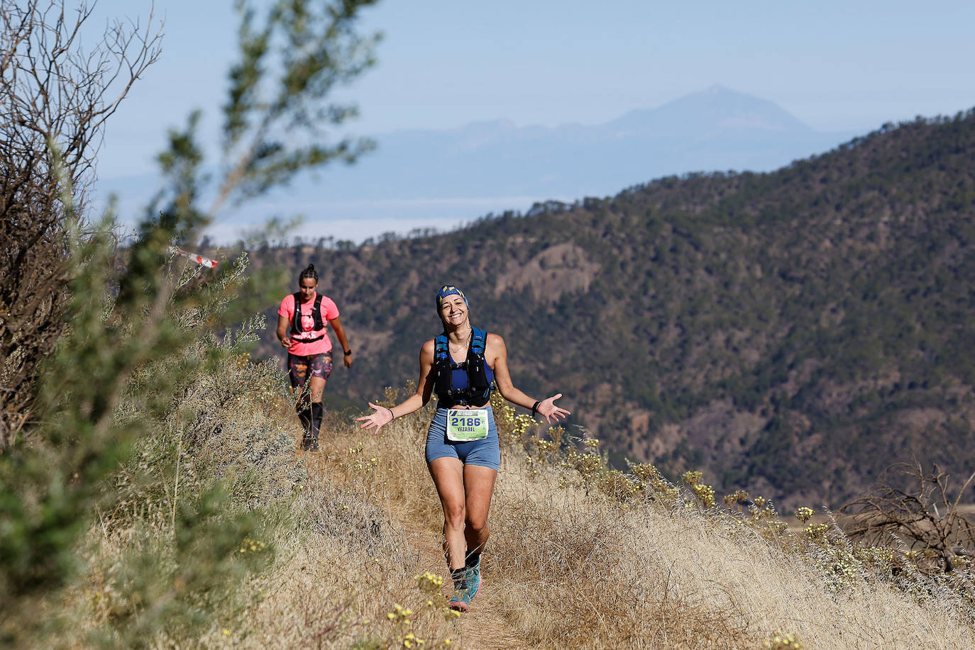 Buen rollo durante la carrera.