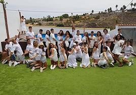 Imagen de archivo de una fiesta sorpresa para Helena Melián.