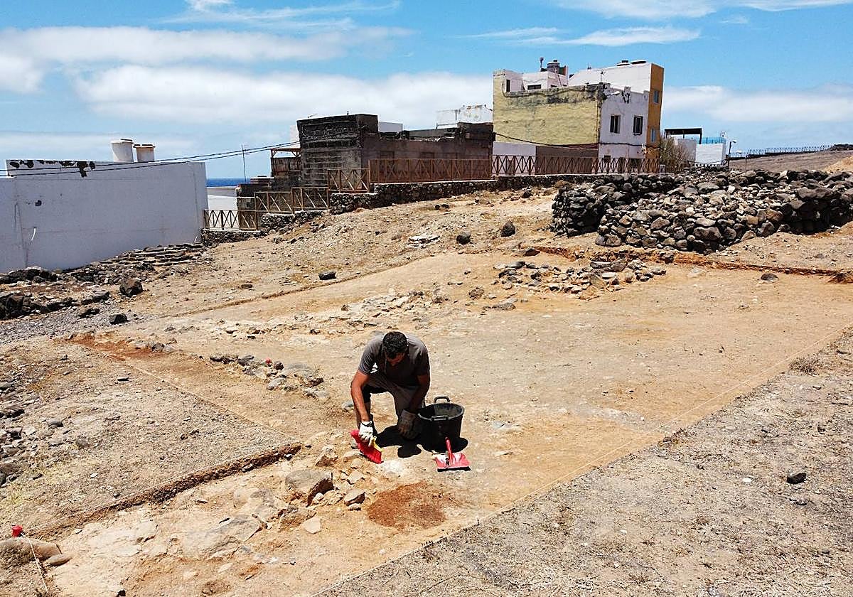 Imagen de los trabajos en marcha en el yacimiento arqueológico de La Guancha.