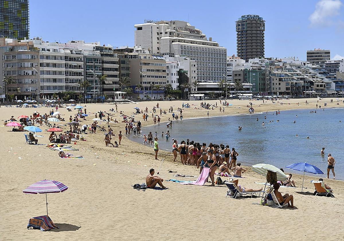 Víspera de San Juan: la noche más mágica del año también para los negocios