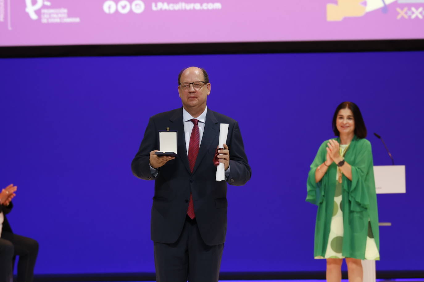 La capital grancanaria reconoce a 25 personalidades e instituciones