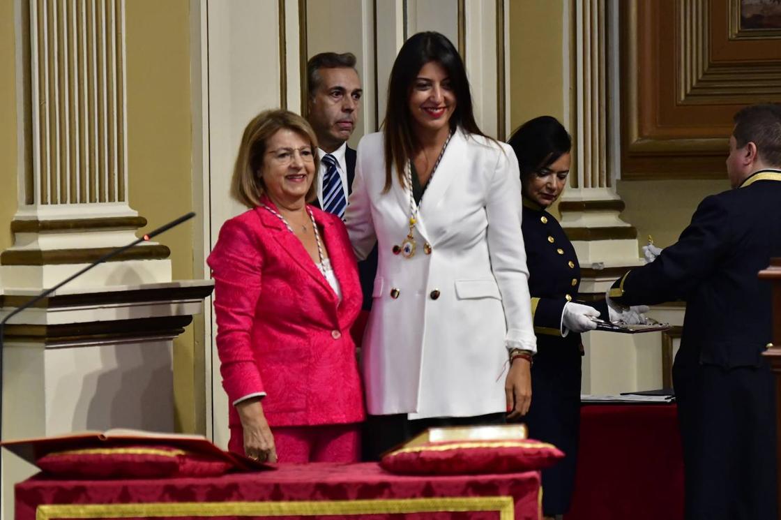 El inicio de la XI legislatura del Parlamento de Canarias, en imágenes