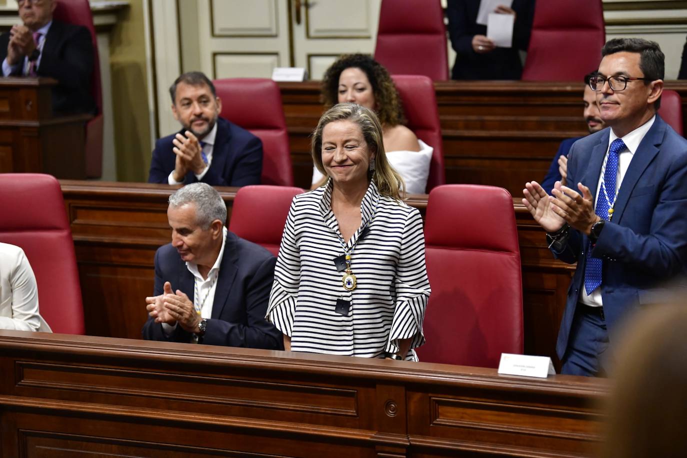 El inicio de la XI legislatura del Parlamento de Canarias, en imágenes