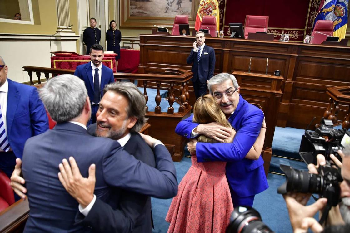 El inicio de la XI legislatura del Parlamento de Canarias, en imágenes