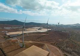 El parque eólico Agüimes tiene tres aerogeneradores y una potencila de 10.75 MW.