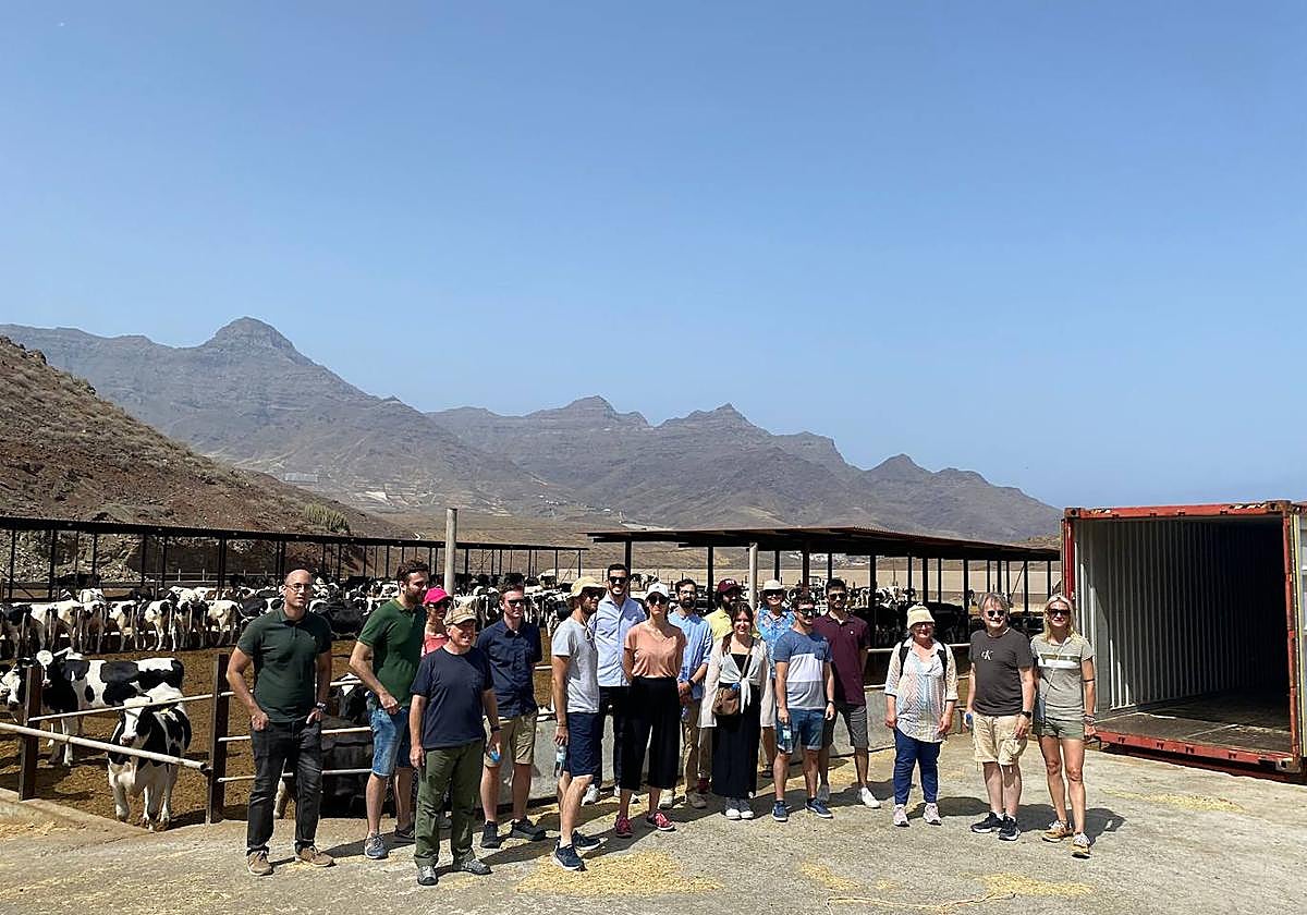 Visita de los técnicos del proyecto Remote a las instalaciones de Agropecuaria Furel.