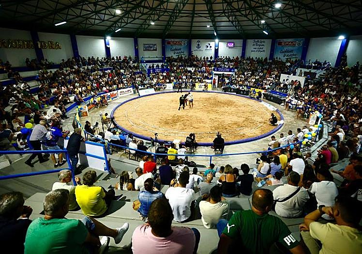 Imagen principal - El Maninidra barre en la Copa de Segunda Categoría