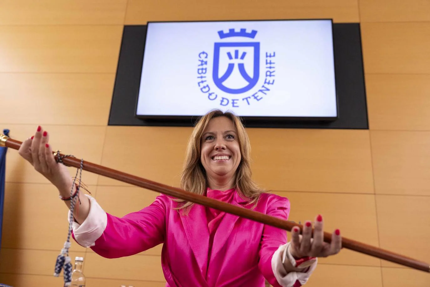 Rosa Dávila takes office as president of the Cabildo de Tenerife