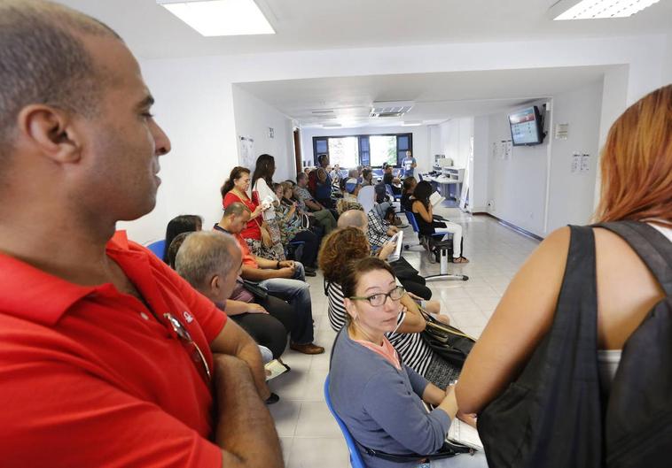 El empleo echa el freno en Canarias en junio tras crearse solo 657 puestos de trabajo