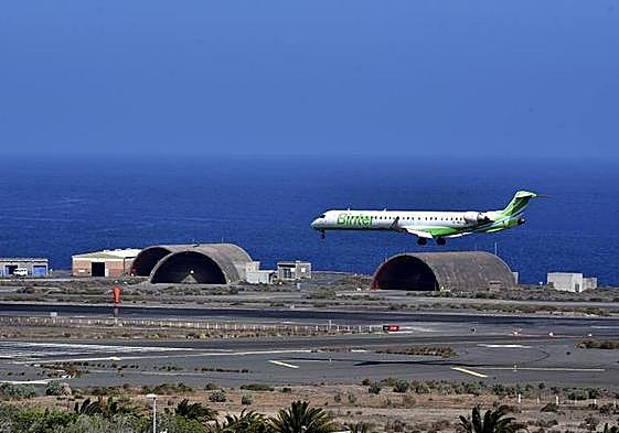 Un avión de Binter.