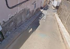 Cuatro personas sufren intoxicaciones, dos graves, al incendiarse una vivienda en Gáldar