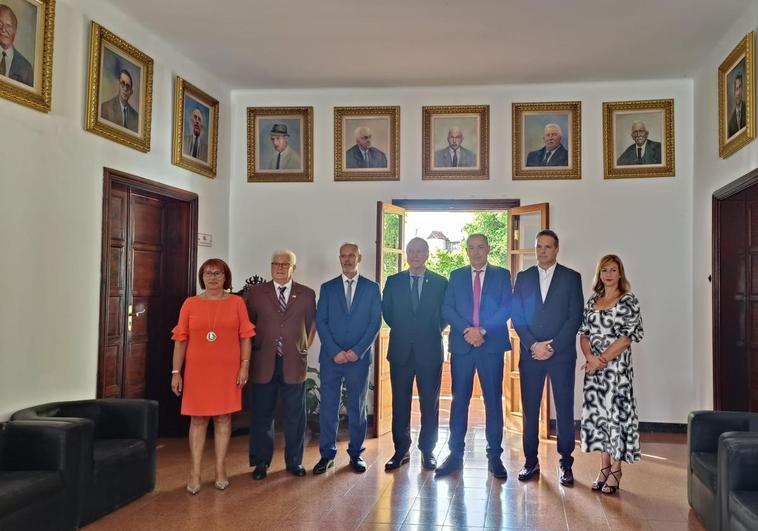 El alcalde de Firgas y el segundo y tercer teniente de alcalde ganarán lo mismo