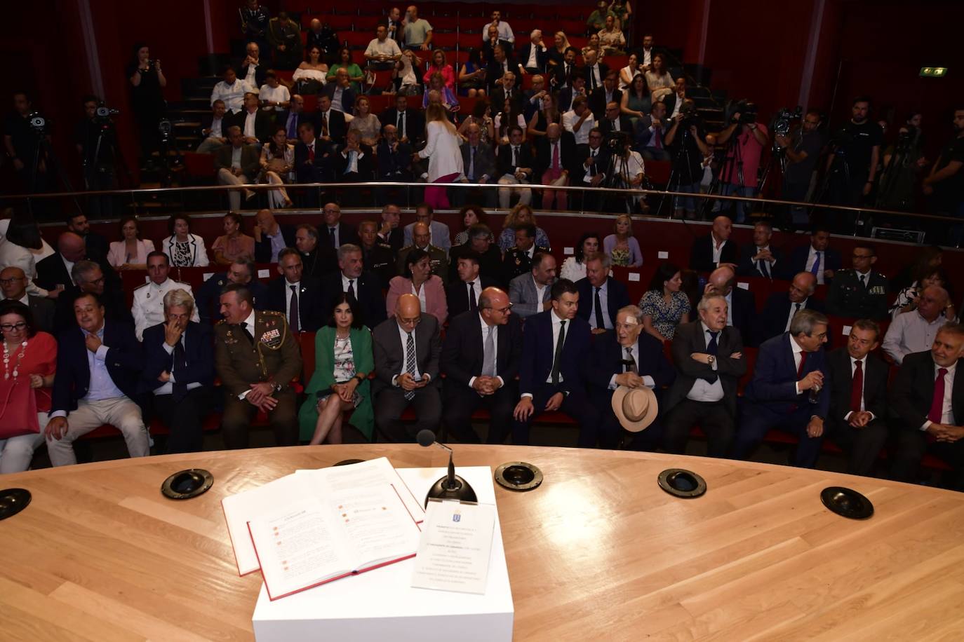 El álbum de la toma de posesión de Fernando Clavijo