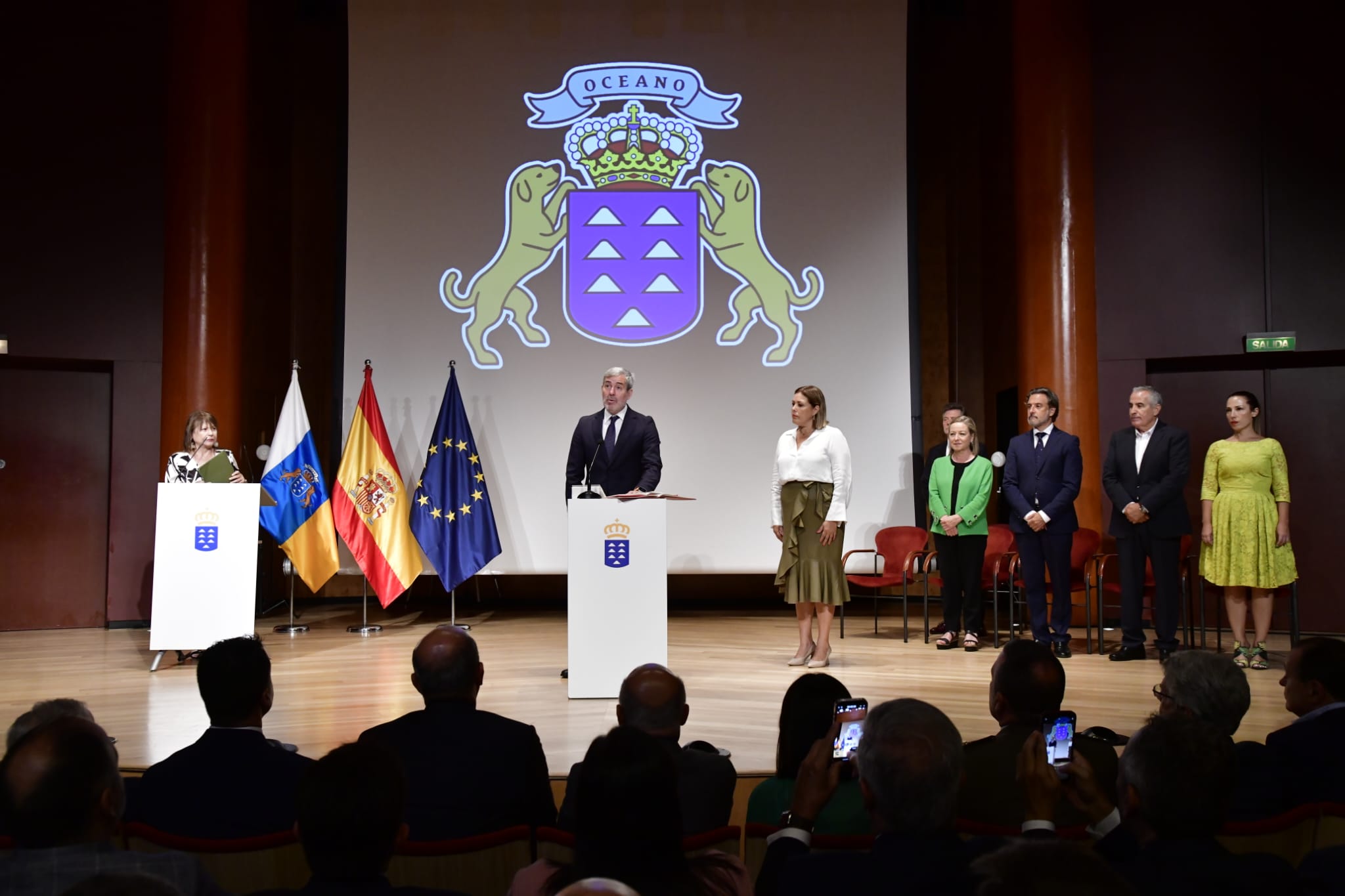 El álbum de la toma de posesión de Fernando Clavijo
