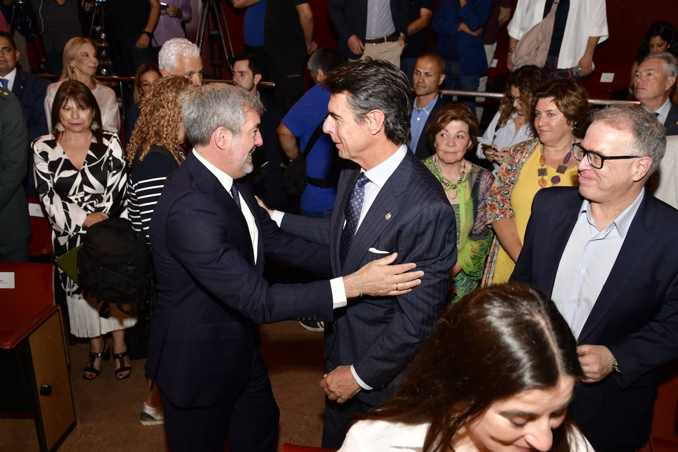 El álbum de la toma de posesión de Fernando Clavijo