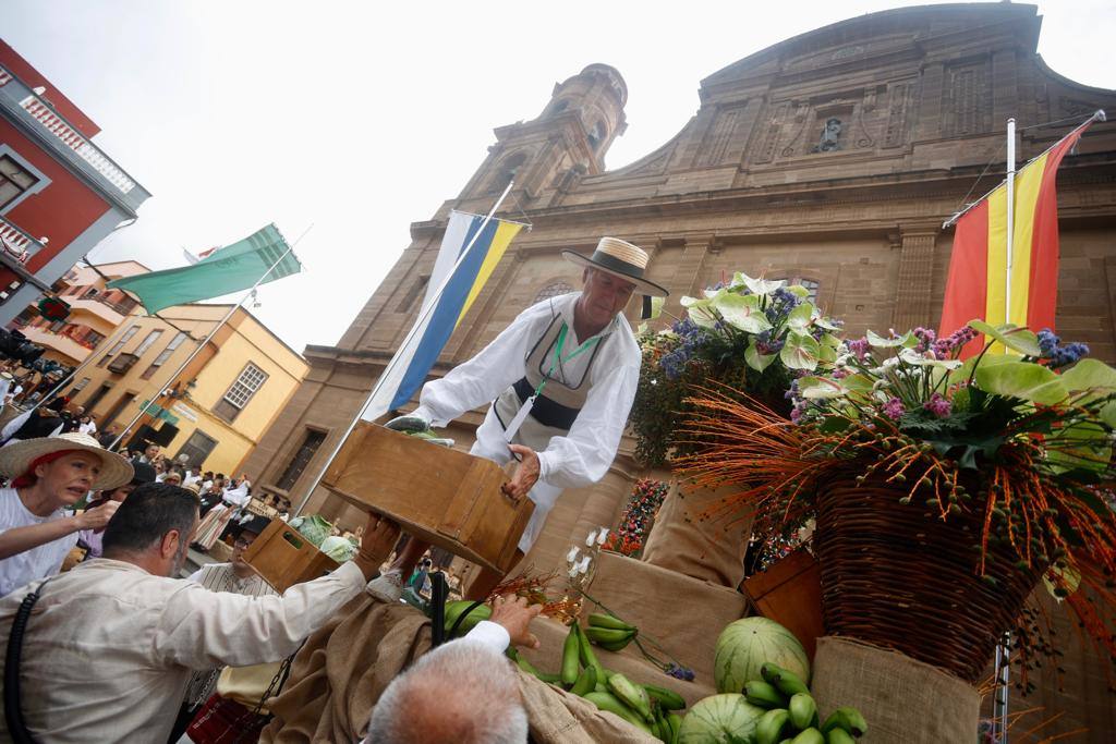 Gáldar se llena de romeros