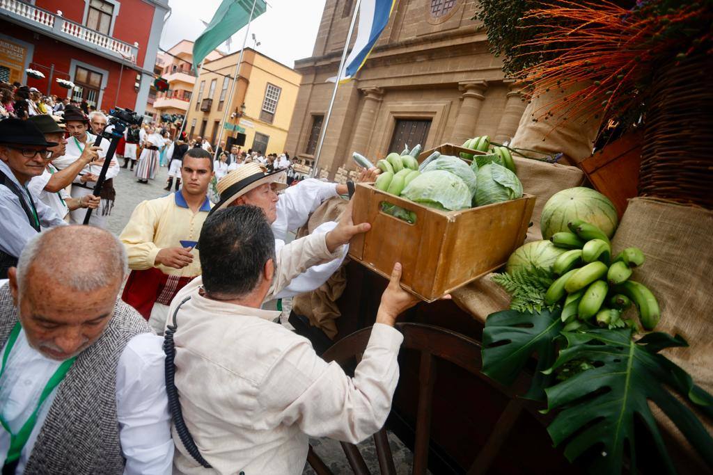 Gáldar se llena de romeros
