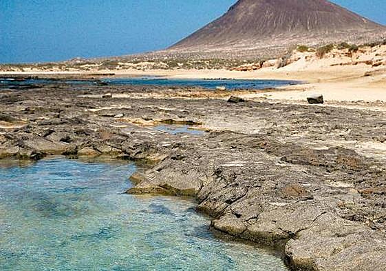 Montaña La Amarilla, la Graciosa.