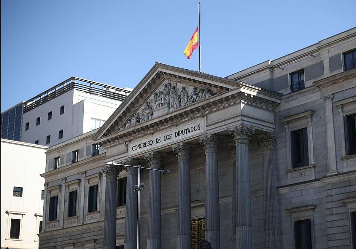 ¿Cuántos diputados elige Canarias en el Congreso?
