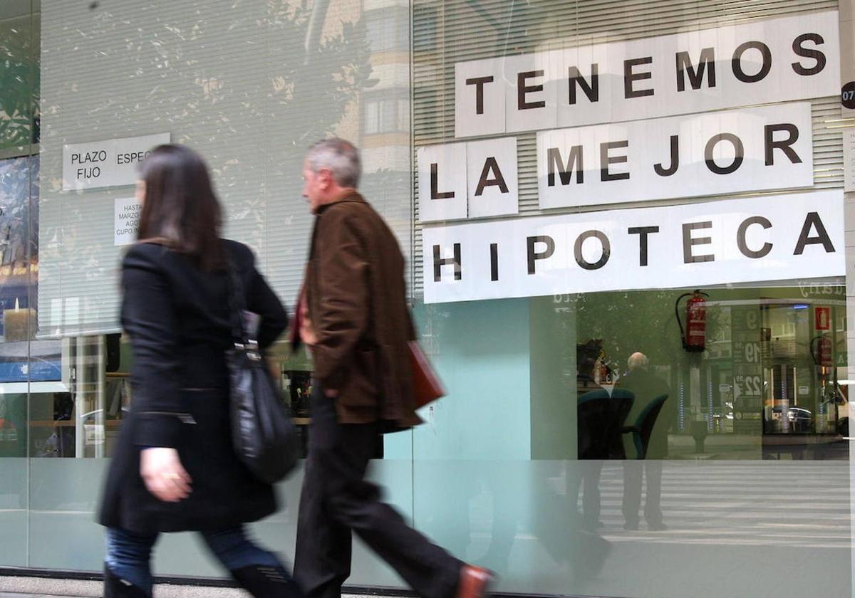 La firma de hipotecas de viviendas en Canarias cae un 42,4% en mayo