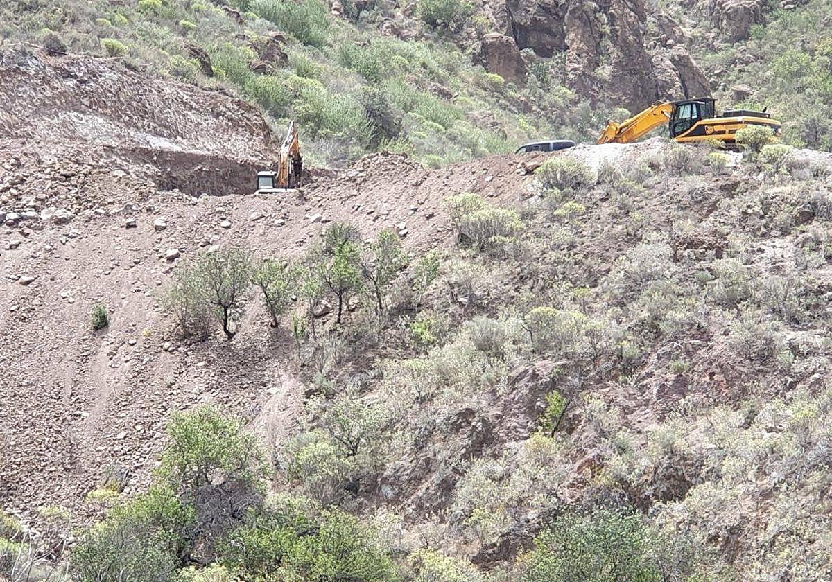 Obras en marcha para la construcción de la central hidroeléctrica Salto de Chira.