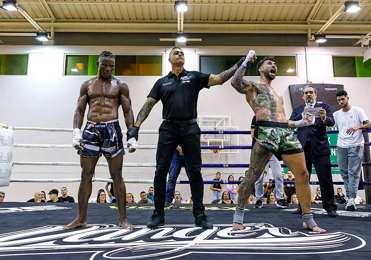 Alcorac, en el momento de ser proclamado campeón continental.