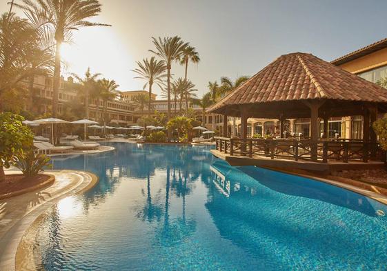 Secrets Bahía Real Resort & Spa ha recibido el diploma de TUI Global Hotel Awards 2023