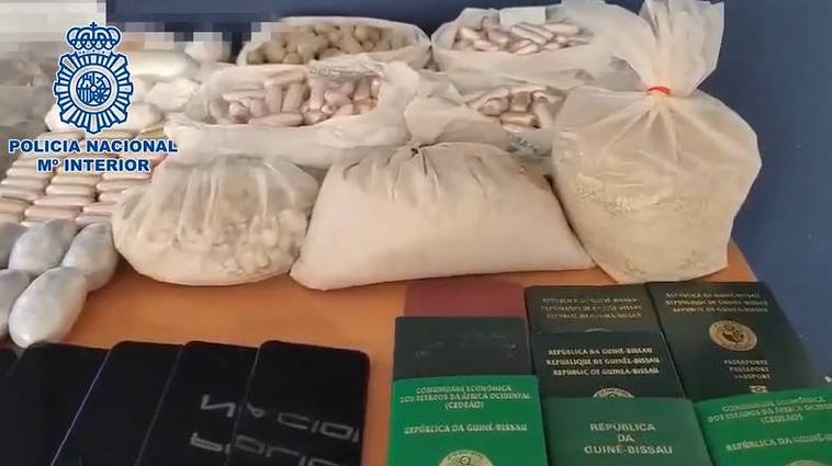 Desarticulan una organización criminal que introducía droga en Canarias