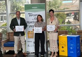 El director de Residuos del Cabildo de Tenerife visita uno de los centros del proyecto 'Terceros en edad, primeros en reciclar' de Ecoembes