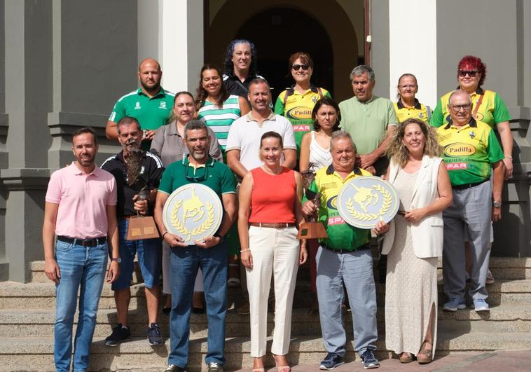 El «orgullo» de los dos equipos de lucha campeón y subcampeón de Canarias