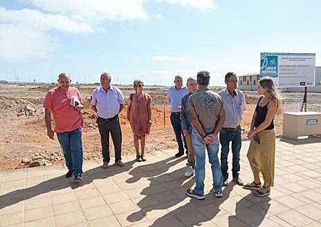 Imagen secundaria 1 - Por fin, primera piedra de la residencia sociosanitaria de salud mental