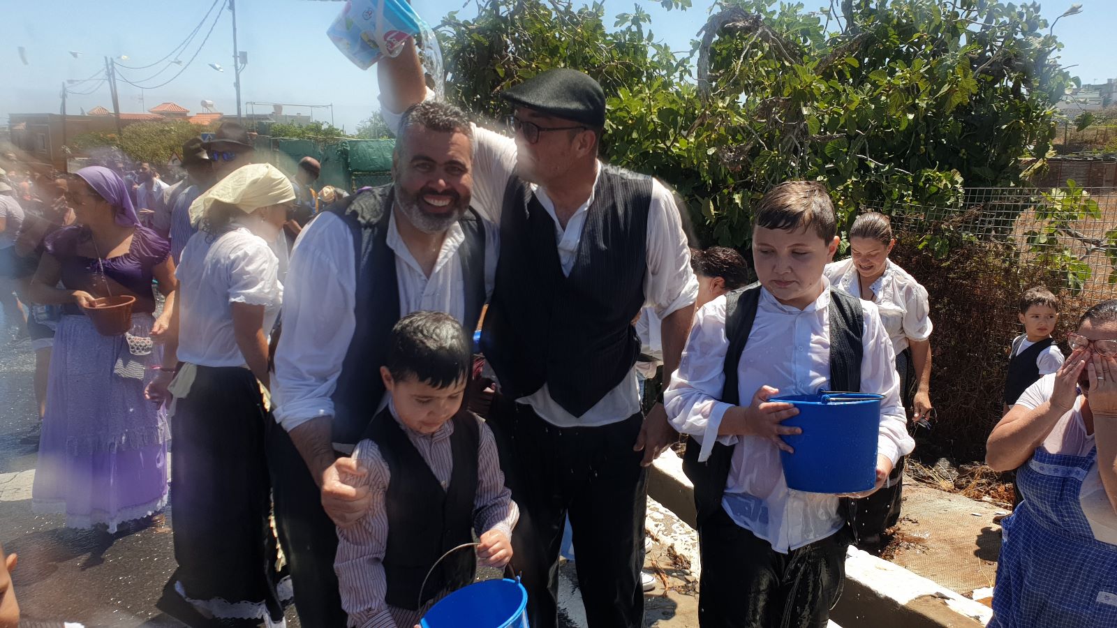 El agua no tiene edad en Lomo Magullo