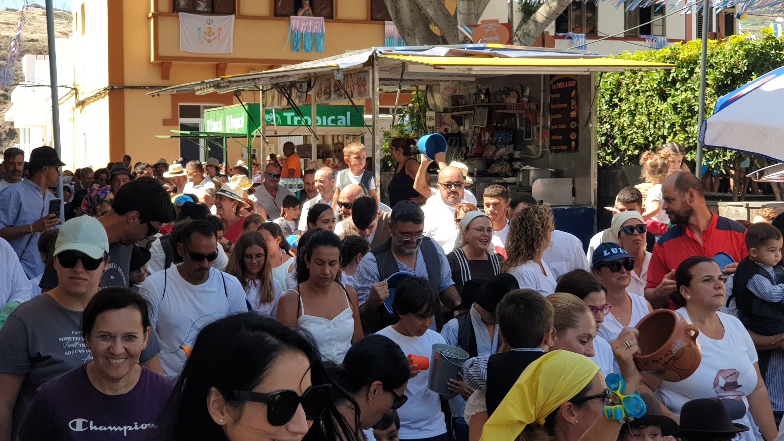 El agua no tiene edad en Lomo Magullo