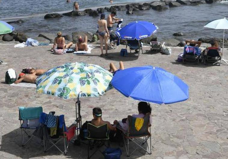 Este martes el calor seguirá presente en cada rincón de Canarias