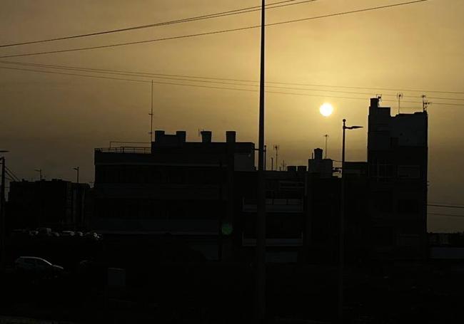 Las noches están siendo tropicales y ecuatoriales en varios puntos de Canarias.