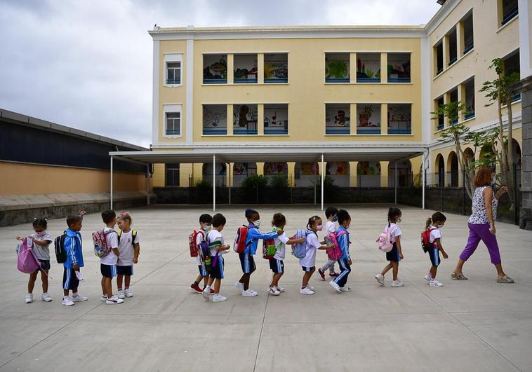 Concurso de méritos de Educación: 14.300 aspirantes, el 57%, son de fuera de las islas