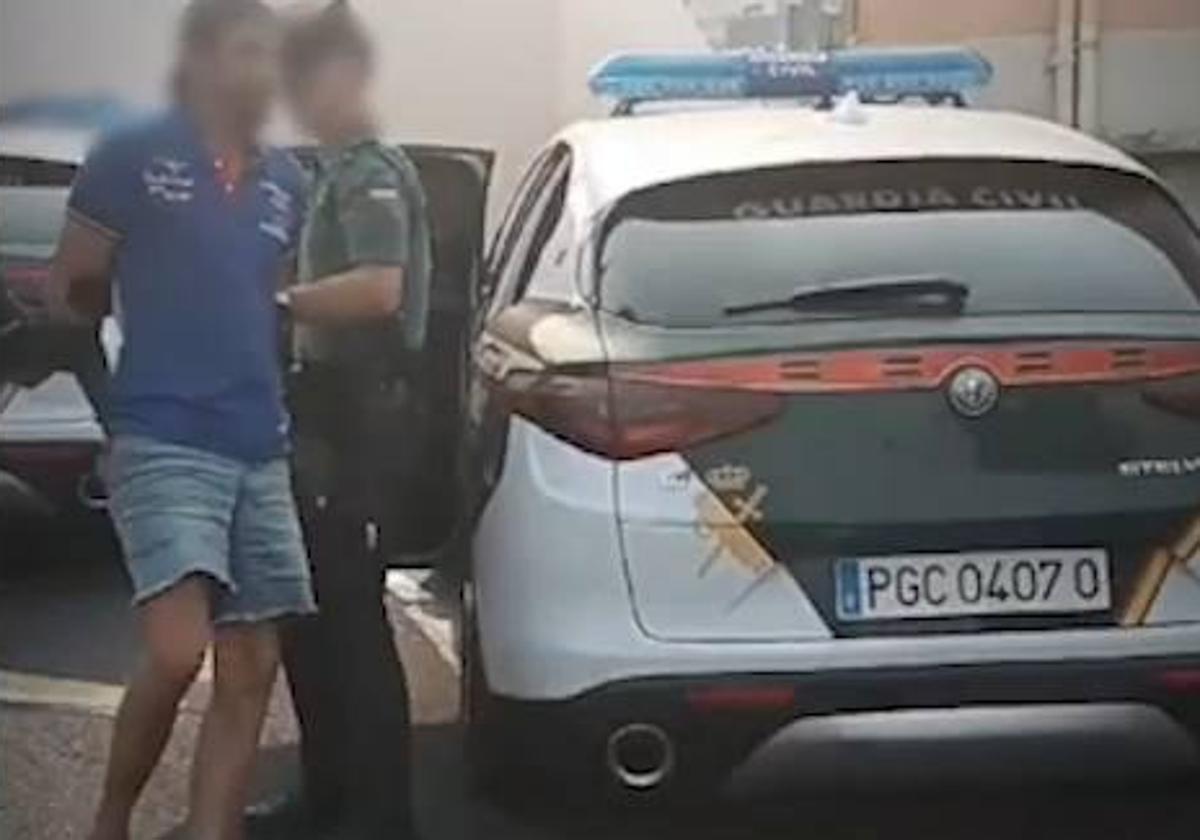 Detienen a dos personas por robar en casa de sus primos, desalojados por el incendio