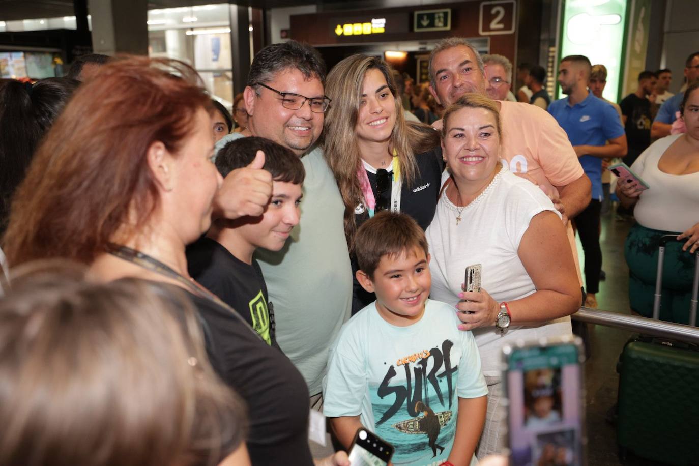 Gran Canaria agasaja a Misa Rodríguez tras la victoria del mundial