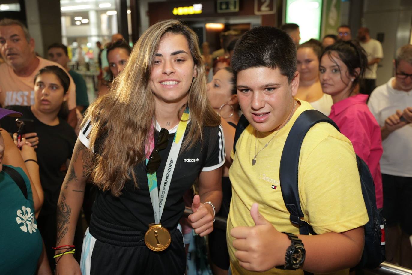 Gran Canaria agasaja a Misa Rodríguez tras la victoria del mundial