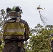 La evolución del incendio de Tenerife permite la retirada de los hidroaviones