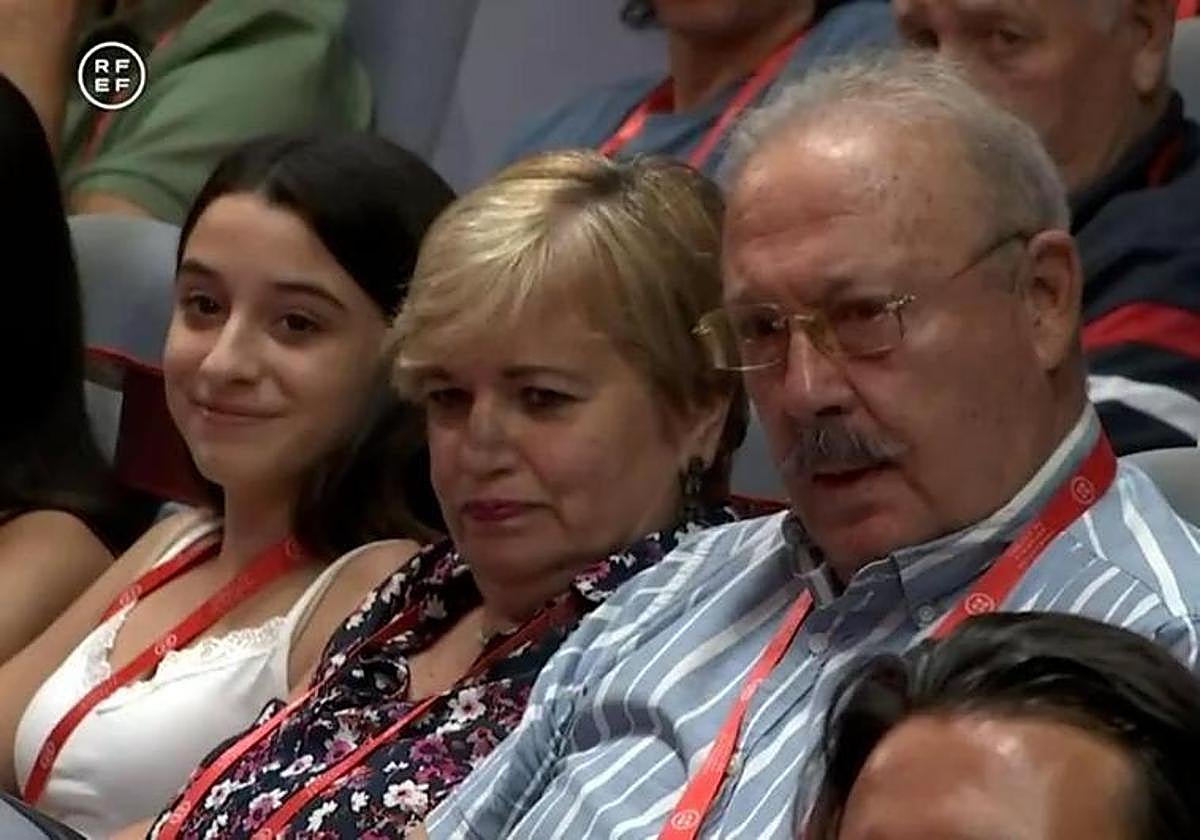 Los padres de Luis Rubiales.