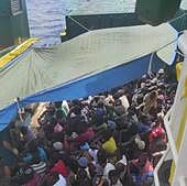 La devolución de los 168 migrantes a Senegal es «contraria al derecho internacional»