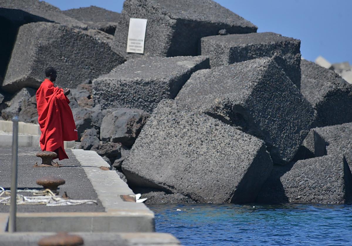 Imagen de un migrante llegado esta semana a El Hierro.
