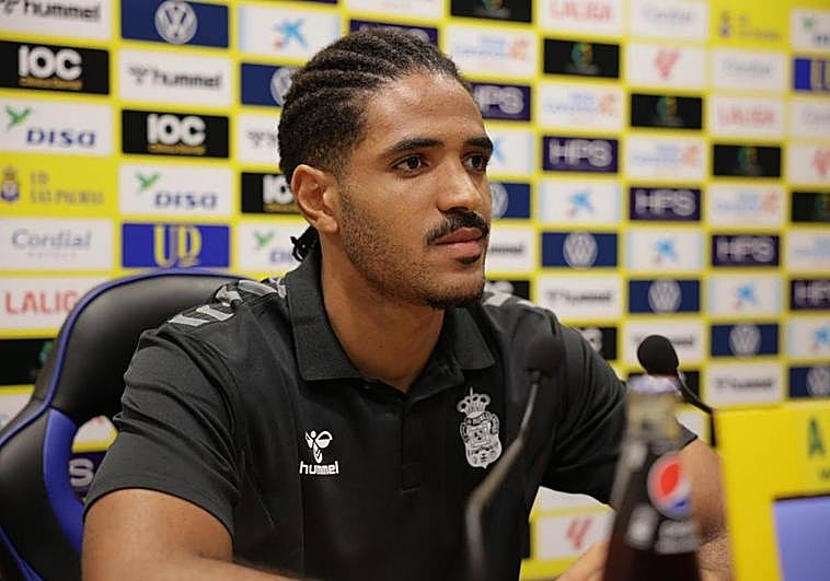 Coco, este jueves en su comparecencia pública en la Ciudad Deportiva de Barranco Seco.