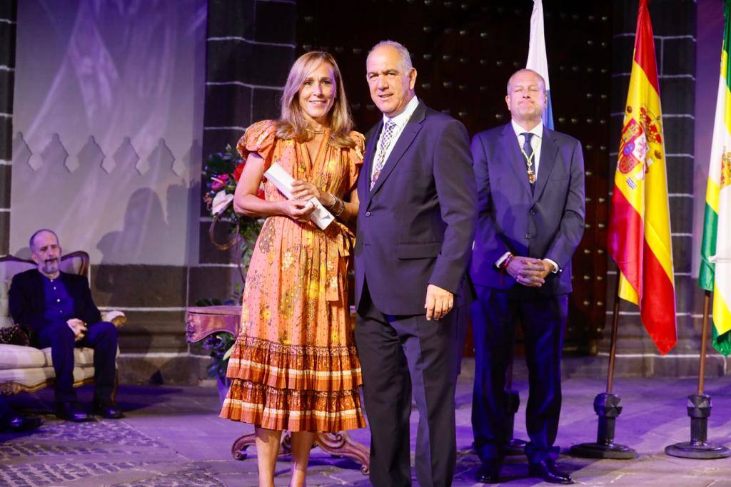 Noche de &#039;honores&#039; en Teror